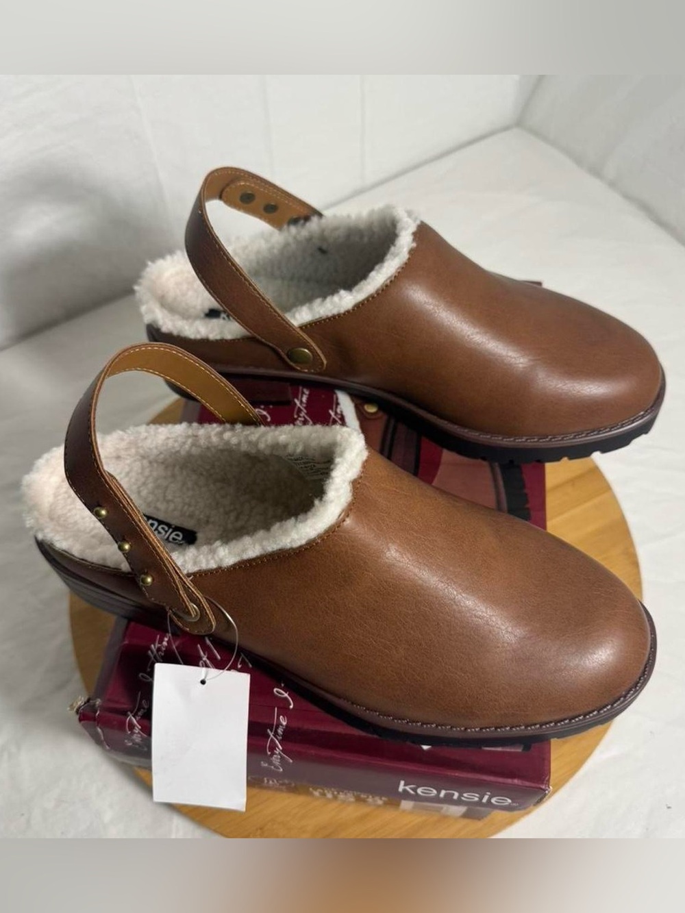 Kensie Wrylie Women’s Faux Fur Lined Clog Mules Tan Brown Size 9 NEW
